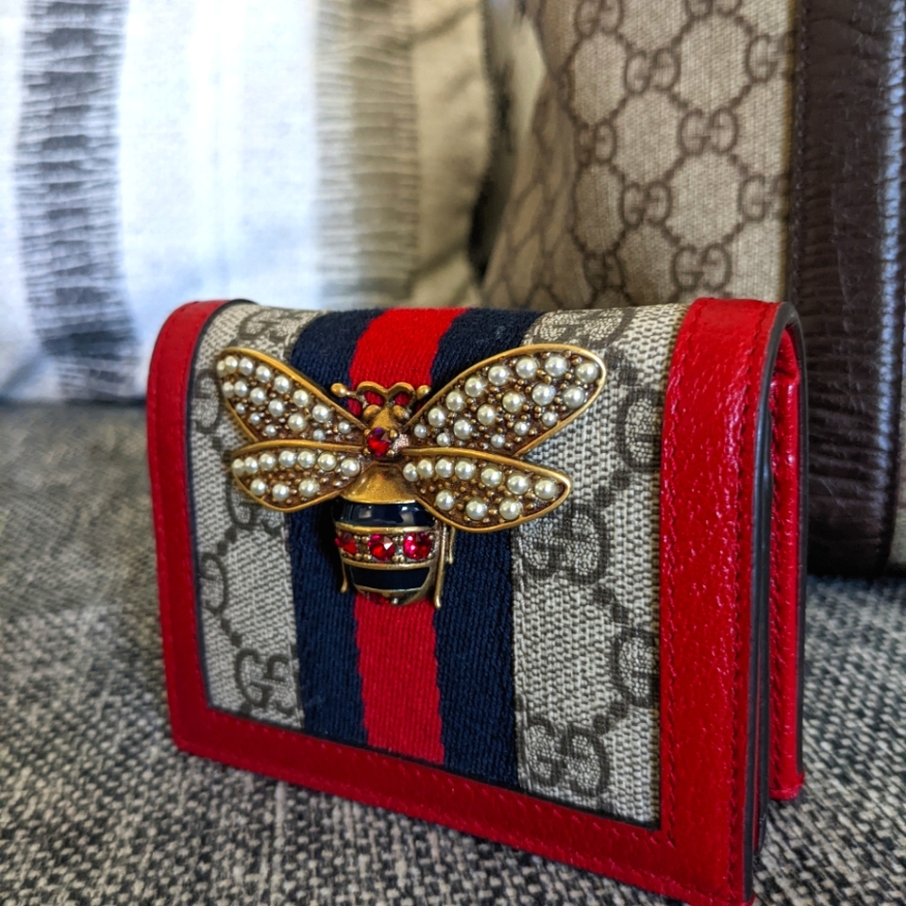 Gucci small wallet